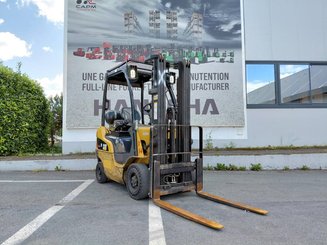 Four wheel front forklift Caterpillar GP18N