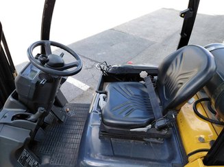 Four wheel front forklift Caterpillar GP18N