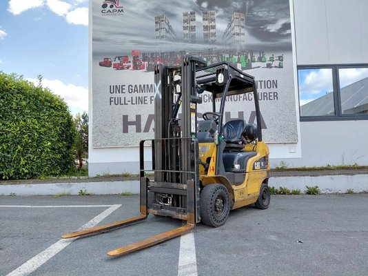 Four wheel front forklift Caterpillar GP18N - 1