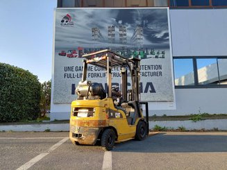 Four wheel front forklift Caterpillar GP18NTD