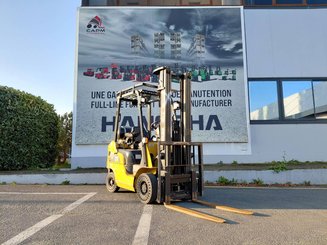 Four wheel front forklift Caterpillar GP18NTD