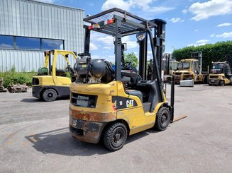 Four wheel front forklift Caterpillar GP18NTD