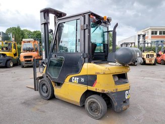 Four wheel front forklift Caterpillar GP25NTD