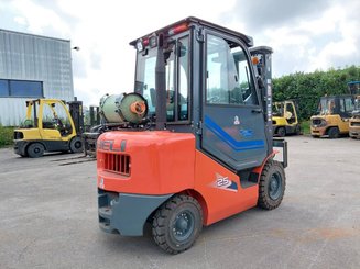 Four wheel front forklift Heli CPYD25