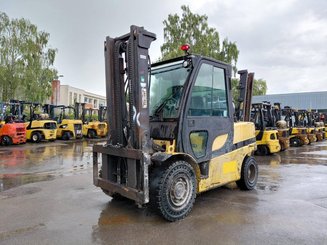 Four wheel front forklift Yale GLP55VX