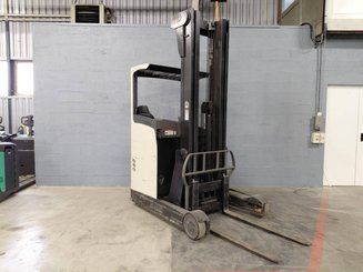 Reach truck Crown ESR4500-1.4