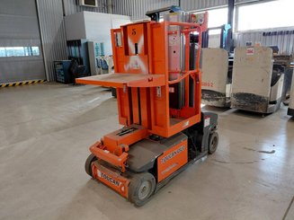 Vertical lift platform JLG TOUCAN DUO