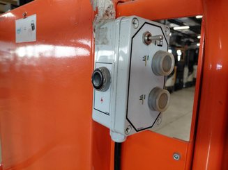 Vertical lift platform JLG TOUCAN DUO