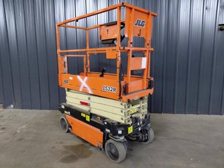 Scissor lift platform JLG 1532R