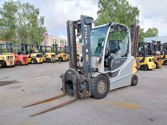 Four wheel front forklift STILL RX60-40