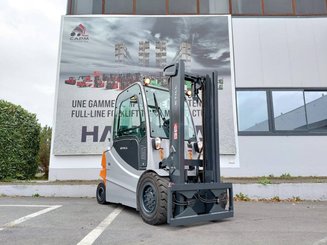 Four wheel front forklift STILL RX60-40