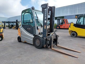 Four wheel front forklift STILL RX60-40