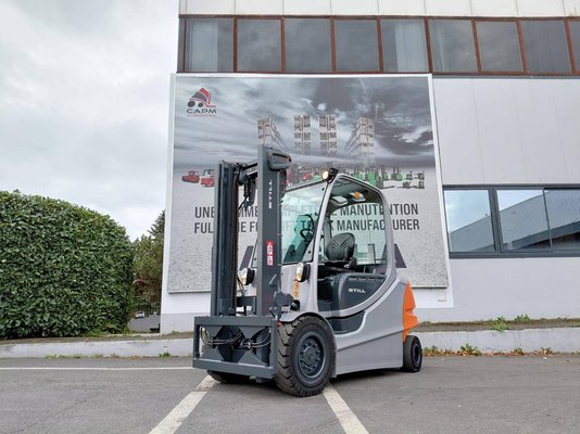 Four wheel front forklift STILL RX60-40 - 1
