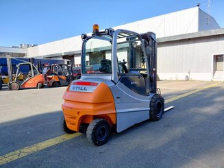 Four wheel front forklift STILL RX60-50