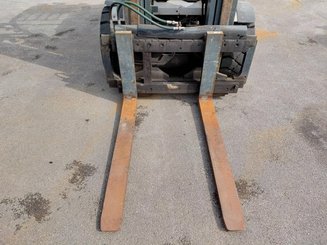 Four wheel front forklift STILL RX60-50