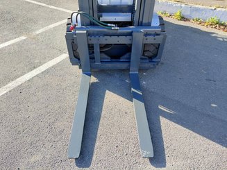 Four wheel front forklift STILL RX60-50