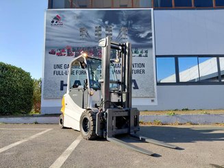 Four wheel front forklift STILL RX60-50