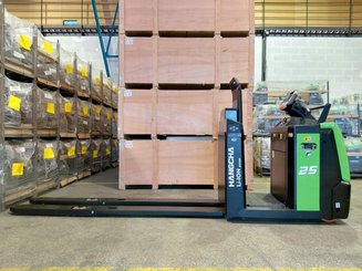 Low-level order picker Hangcha CJD25-XT1-Li