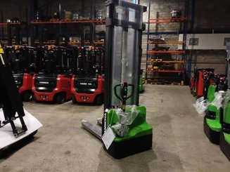 Pedestrian pallet stacker Hangcha CDD15-A2MC2-ISZ