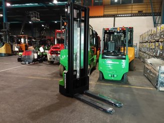 Pedestrian pallet stacker Hangcha CDD15-A2MC2-ISZ