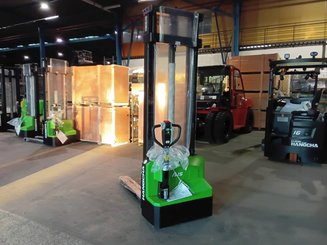 Pedestrian pallet stacker Hangcha CDD15-A2MC2-ISZ