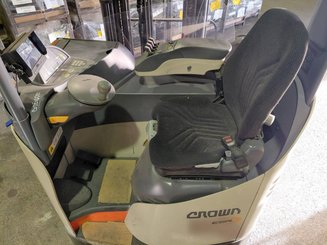 Reach truck Crown ESR5260-1.4