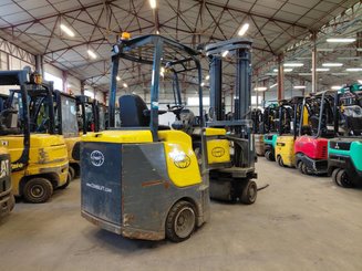 Articulated forklift Aisle Master 20SE