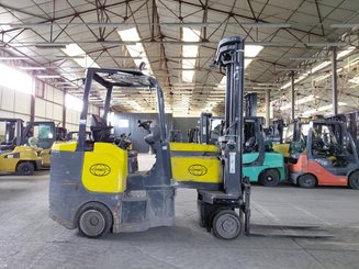Articulated forklift Aisle Master 20SE