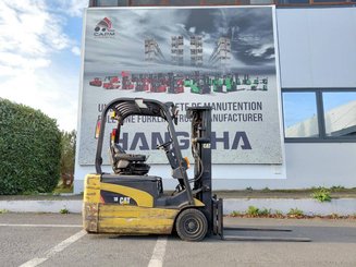 Three wheel front forklift Caterpillar EP18NT - 5