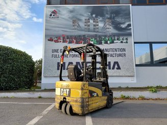Three wheel front forklift Caterpillar EP18NT - 4