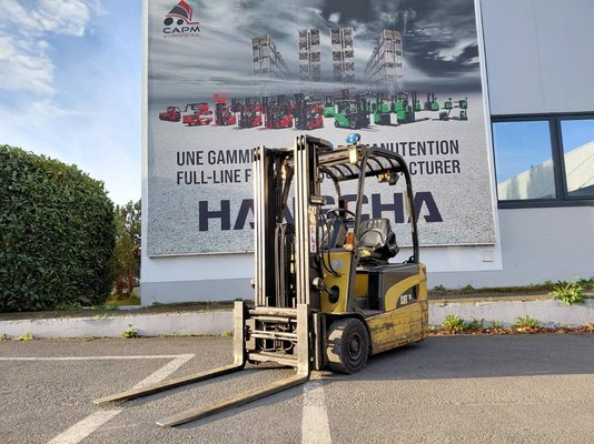 Three wheel front forklift Caterpillar EP18NT - 1