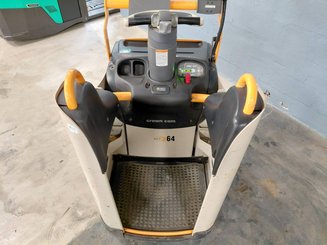 Stand-on pallet truck Crown WT3040