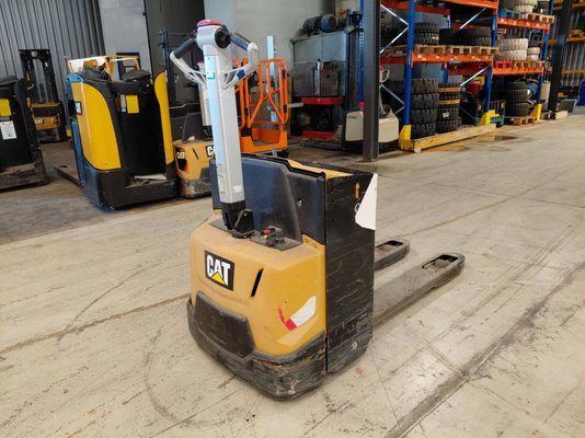 Pedestrian pallet truck Caterpillar NPP18N2 - 1