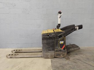 Stand-on pallet truck Caterpillar NPV20N2
