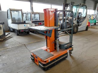 Vertical lift platform JLG POWER PICKER