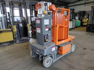 Vertical lift platform JLG TOUCAN DUO