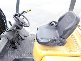 Four wheel front forklift TCM FD30T3