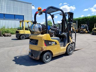 Four wheel front forklift Caterpillar GP18N