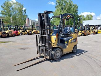Four wheel front forklift Caterpillar GP18N