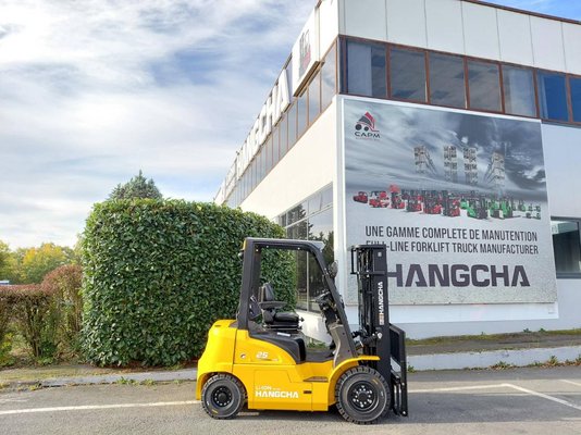 Four wheel front forklift Hangcha XE25i ( CPD25-XEY2HA-SI ) - 1
