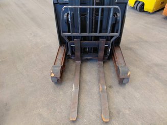 Reach truck Crown ESR5240-1.4