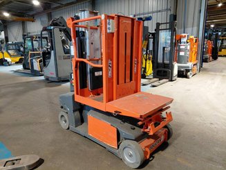 Vertical lift platform JLG TOUCANDUO