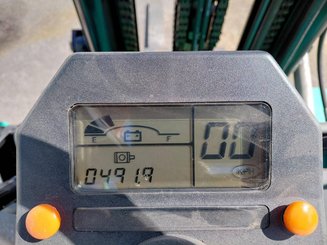 Four wheel front forklift Mitsubishi FB35KPAC