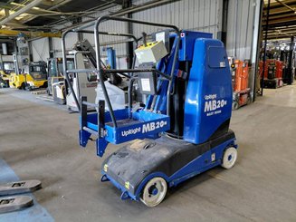 Vertical lift platform Upright MB20N