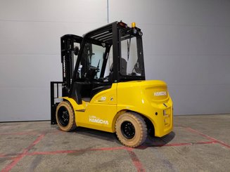 Four wheel front forklift Hangcha XE30Hi ( CPD30-XEY2H2-SI )