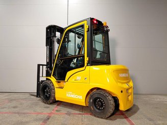 Four wheel front forklift Hangcha XE30Hi ( CPD30-XEY2H2-SI )