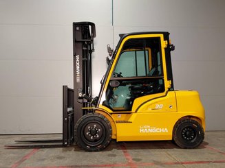Four wheel front forklift Hangcha XE30Hi ( CPD30-XEY2H2-SI )