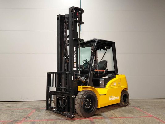 Four wheel front forklift Hangcha XE35i (CPD35-XEY2HA-SI) - 1