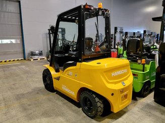 Four wheel front forklift Hangcha XE35i (CPD35-XEY2HA-SI)