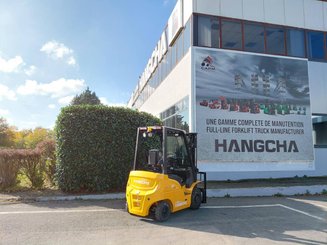 Four wheel front forklift Hangcha XE18i (CPD18-XEY2HA-SI) 